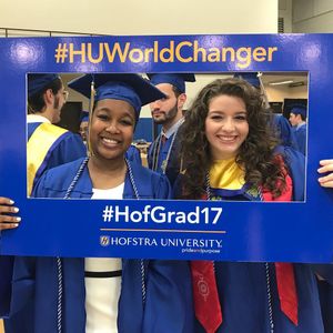 Image post by @hofstrau on Instagram