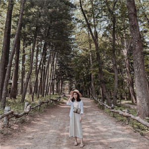 Image post by @3mongkis on Instagram