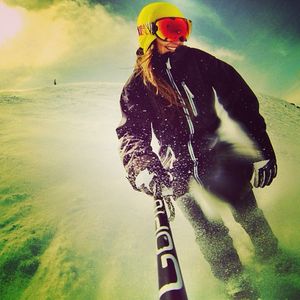 Image post by @uscskiandsnowboard on Instagram