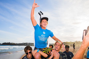 Image post by @wsl.qs on Instagram