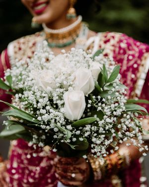 Image post by @thismodernlovephoto on Instagram