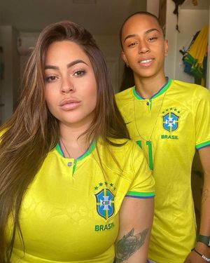Image post by @adrianasilva_16 on Instagram