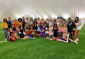 Image post by @texanscheerleaders on Instagram