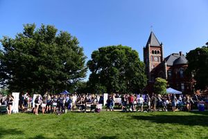 Image post by @uofnh on Instagram