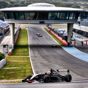 Image post by @alex_albon on Instagram