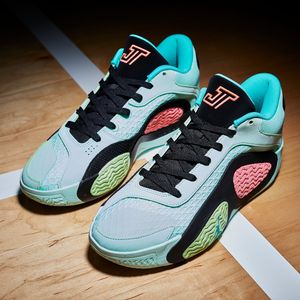 Image post by @FinishLine on Twitter