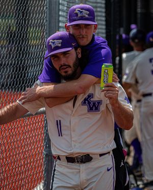 Image post by @rjayfoto on Instagram