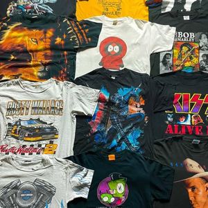 Image post by @kc.vintageflea on Instagram