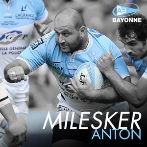Image post by @avironrugbypro on Instagram