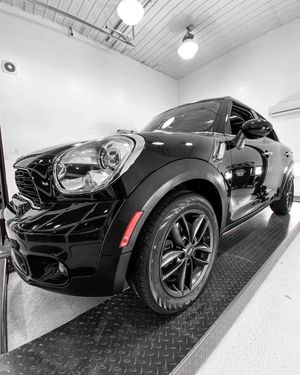 Image post by @topline_detail on Instagram