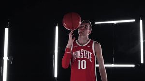 Video post by @OhioStateHoops on Twitter