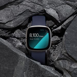 Image post by @fitbit on Instagram