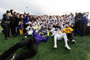 Image post by @wluathletics on Instagram