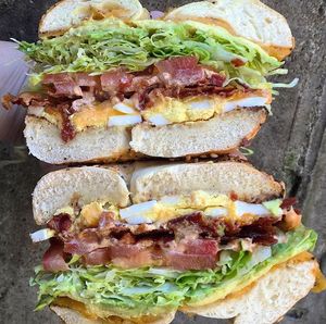 Image post by @bagelstreetdeli on Instagram