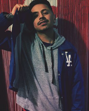 Image post by @kennalovescisco on Instagram