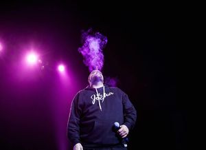 Image post by @thewarfield on Instagram