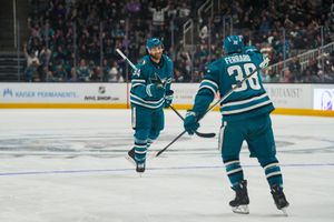 Image post by @SanJoseSharks on Twitter