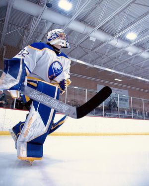Image post by @esehockey on Instagram