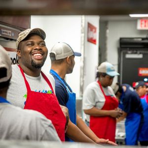 Image post by @raisingcanes on Instagram