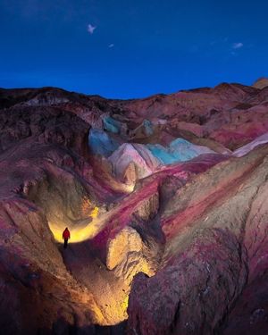 Image post by @discovery on Instagram