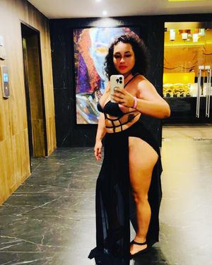 Image post by @theangelicarobles on Instagram