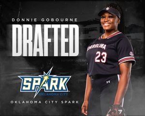 Image post by @gamecocksoftball on Instagram