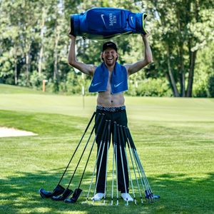 Image post by @alexknappegolf on Instagram