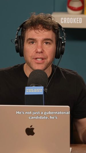 Video post by @PodSaveAmerica on Twitter