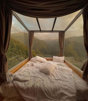 Image post by @tysadesigns on Instagram