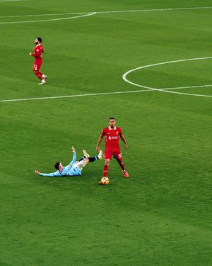 Image post by @LFC on Twitter