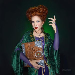 Image post by @spirithalloween on Instagram