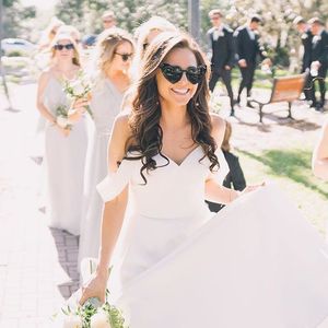 Image post by @theknot on Instagram