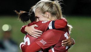 Image post by @ou_wsoccer on Instagram