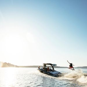 Image post by @tigeboats on Instagram