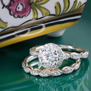 Image post by @helzbergdiamonds on Instagram