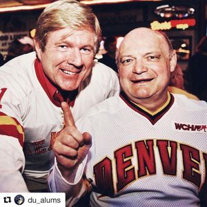 Image post by @du_hockey on Instagram