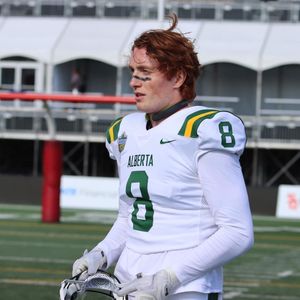 Image post by @uabearsfootball on Instagram