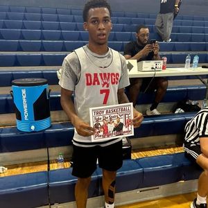 Image post by @dsahoops on Instagram