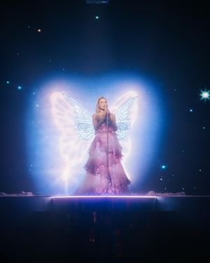 Image post by @parishilton on Instagram