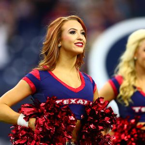 Image post by @texanscheerleaders on Instagram