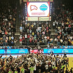 Image post by @wueagles on Instagram