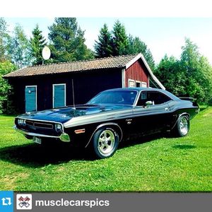 Image post by @peakauto on Instagram