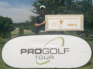 Image post by @nvd_golf on Instagram