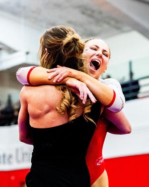 Image post by @semoredhawks on Instagram