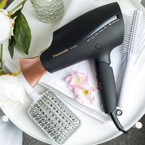 Image post by @panasonicpersonalcare on Instagram