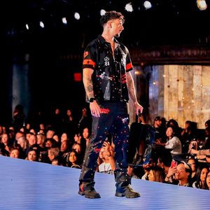 Image post by @runway7fashion on Instagram