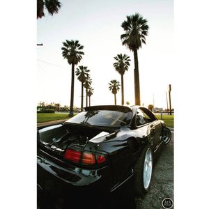 Image post by @ryanlitteral on Instagram