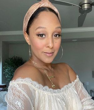 Image post by @fentybeauty on Instagram