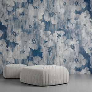 Image post by @neocon_shows on Instagram
