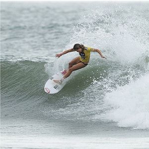 Image post by @wsl.qs on Instagram